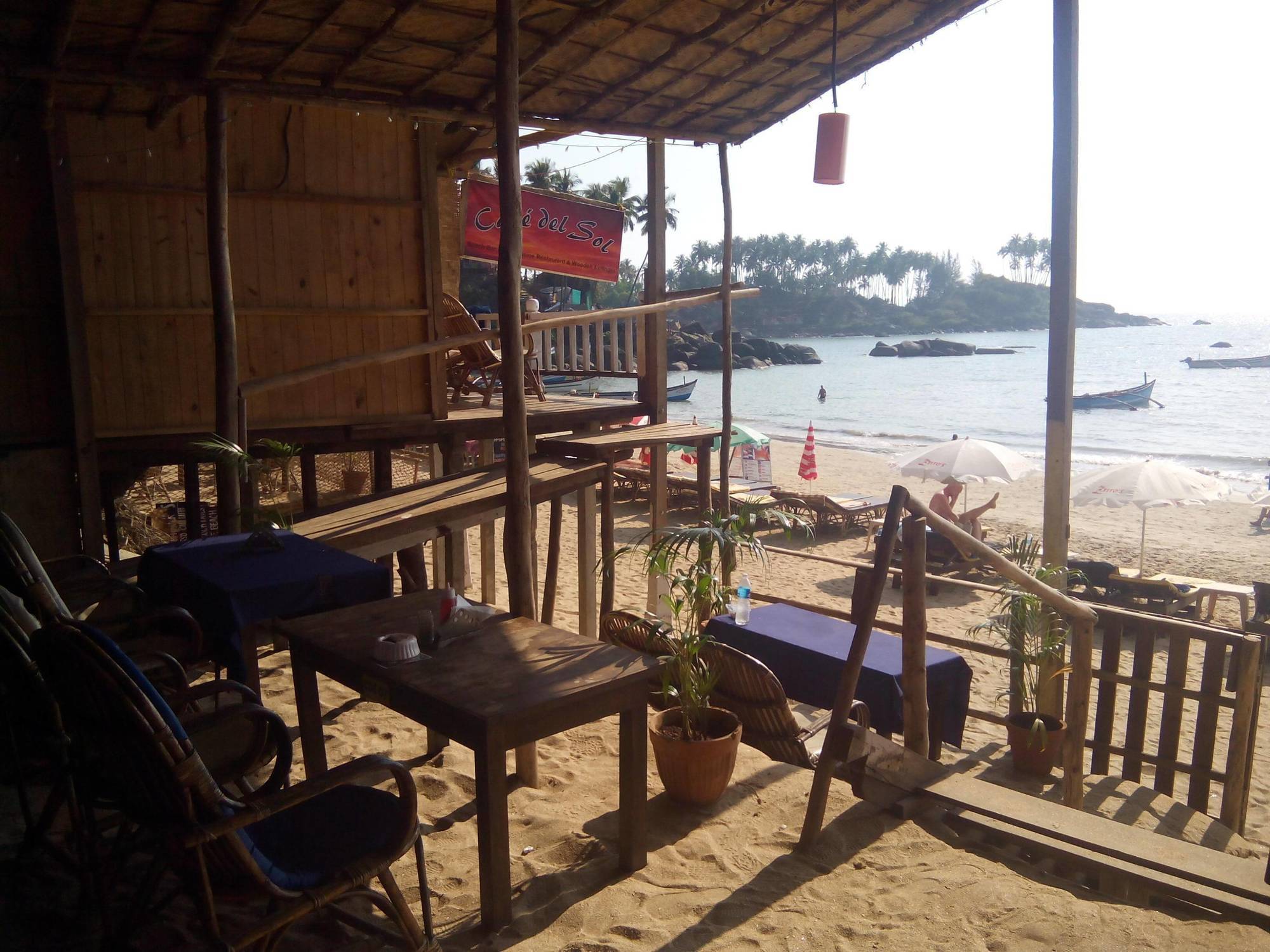 Cafe Del Mar Beach Bungalows Hotel Palolem Eksteriør billede
